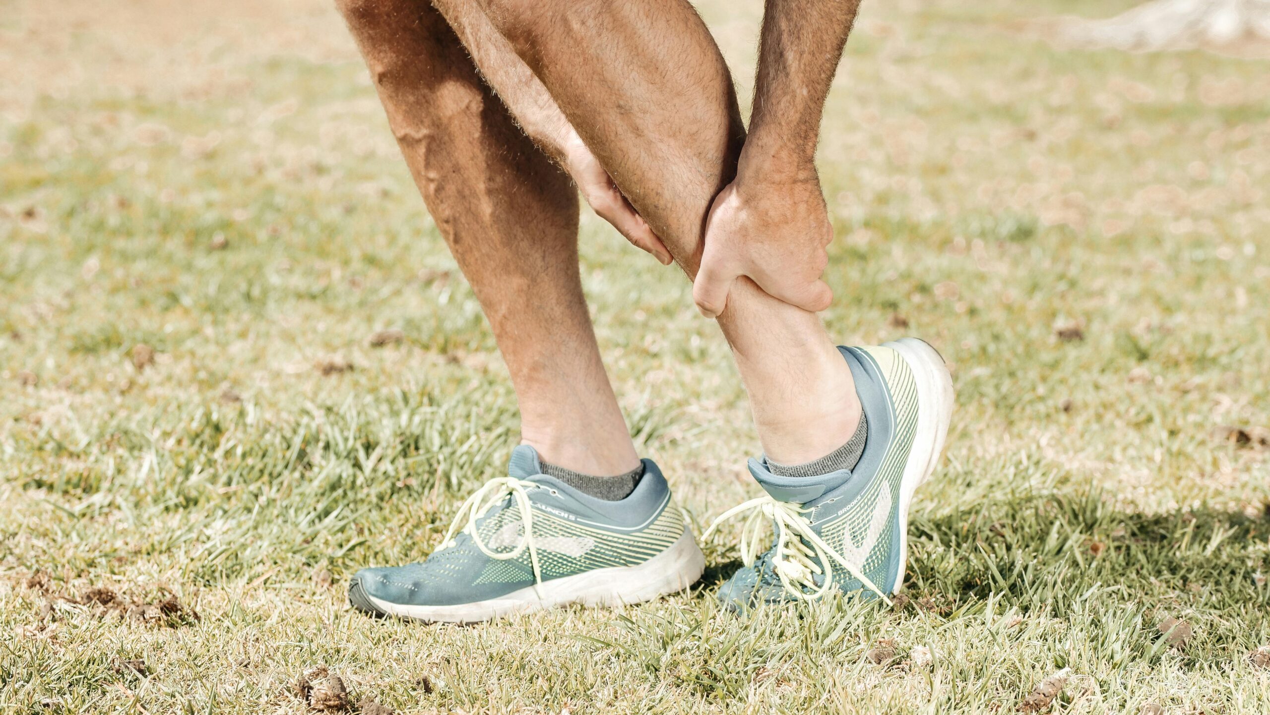 Sudden Foot Pain After Exercise? 
You Might Have a Metatarsal Fracture!